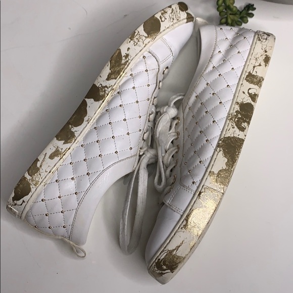 Aldo White Quilted Gold Paint faux leather sneaker casual upcycled sz 9 - Picture 6 of 9